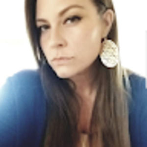 Meet your Posher, Alycia